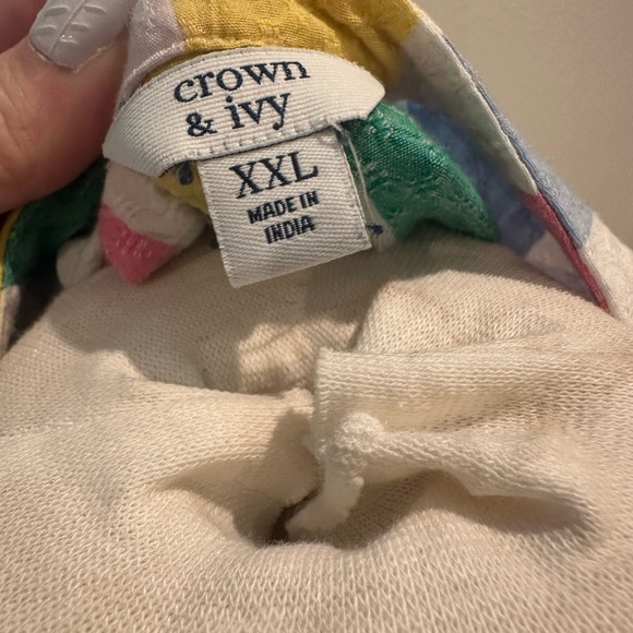 crown & ivy Multicolor Plaid Sleeveless Blouse - Picture 2 of 2